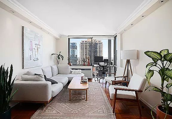 2nd image of 111 W 67th St APT 36B