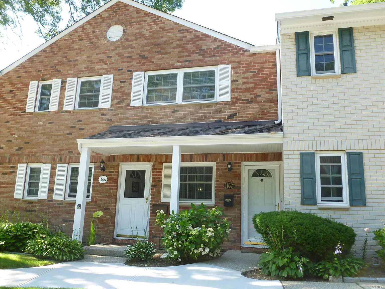 1167 Village Dr, Hauppauge, NY 11788 Zillow