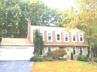 1511 Snughill Ct, Vienna, VA 22182