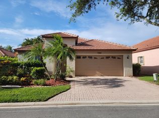 5344 Edenwood Ln, Riviera Beach, FL 33418