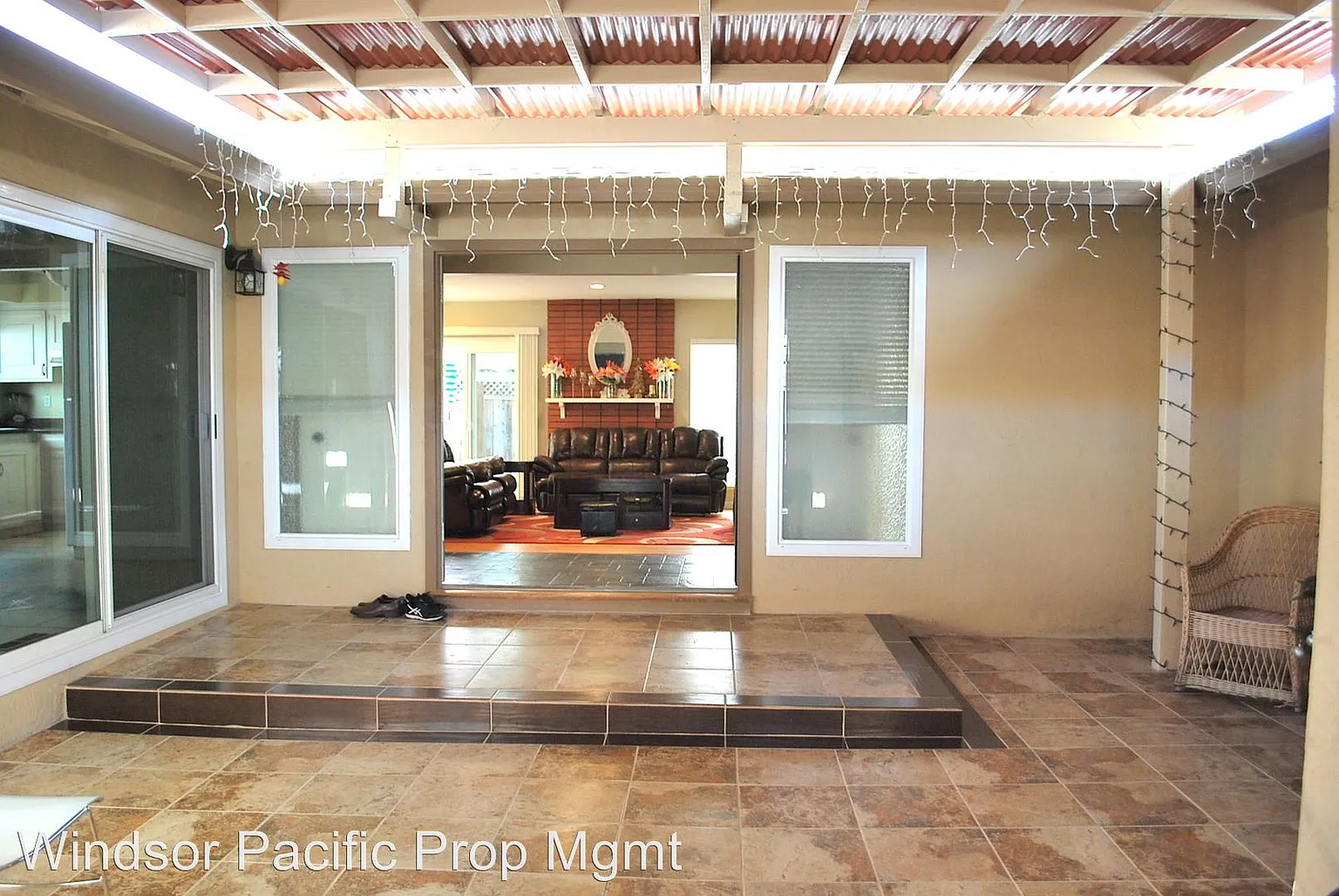 635 Orange Way photo 1