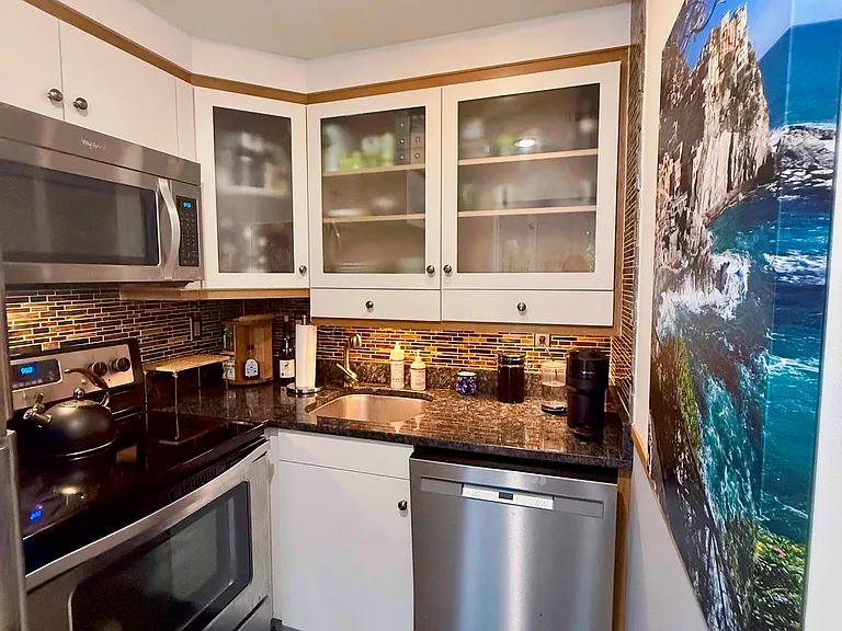 367 Benefit St #1 — Photo 21