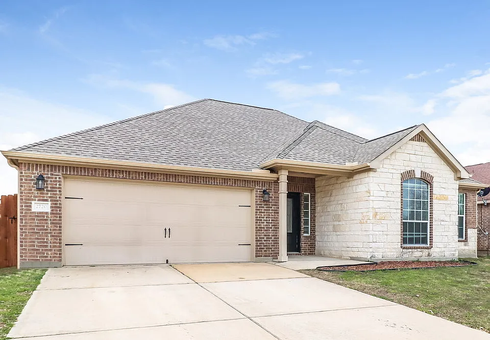 2720 Silver Sage Dr