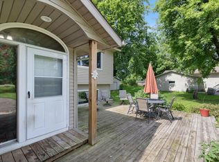 428 Riverview Dr, Monticello, MN 55362