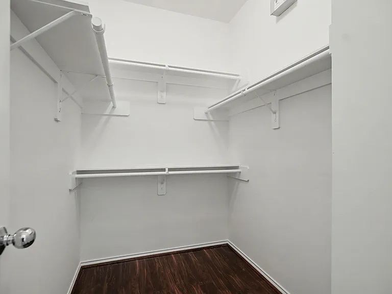 2416 Charleston St #A — Photo 18