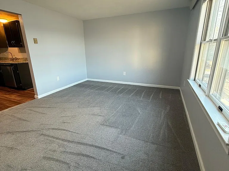 172-174 N Main St #7 — Photo 15