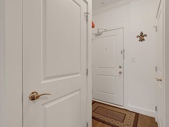 2nd image of 11566 224th St #302