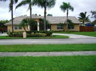 15501 SW 163rd St, Miami, FL 33187