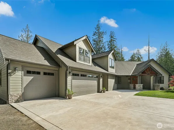 2415 44th Avenue NW, Olympia, WA 98502