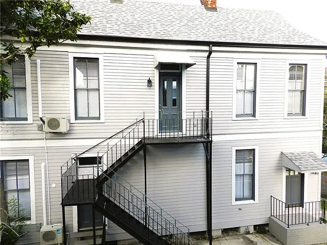 Building Photo - 4104 Perrier St