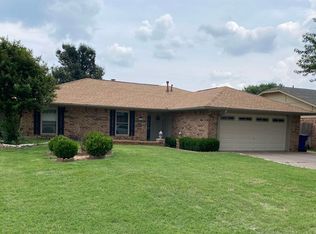1234 Carriage Dr, Duncan, OK 73533