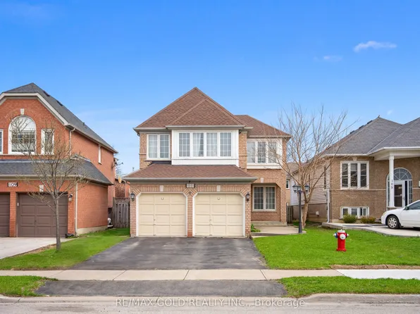 107 Seclusion Cres, Brampton, ON L6R 1K8