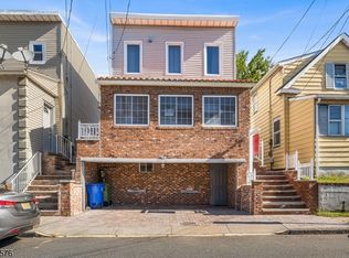 731 McGillvray Pl, Linden, NJ 07036