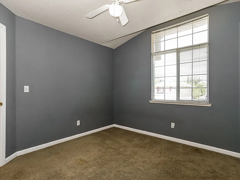 6512 Brockenhurst Dr — Photo 13