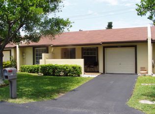 5251 Copper Leaf Cir, Delray Beach, FL 33484