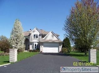 1516 Beech St, Spring Grove, IL 60081