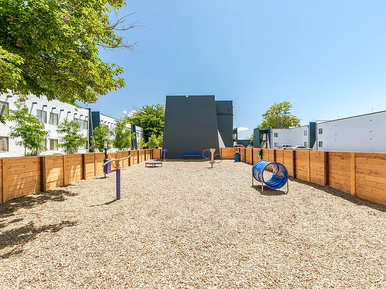 Valley Apartments — Photo 16