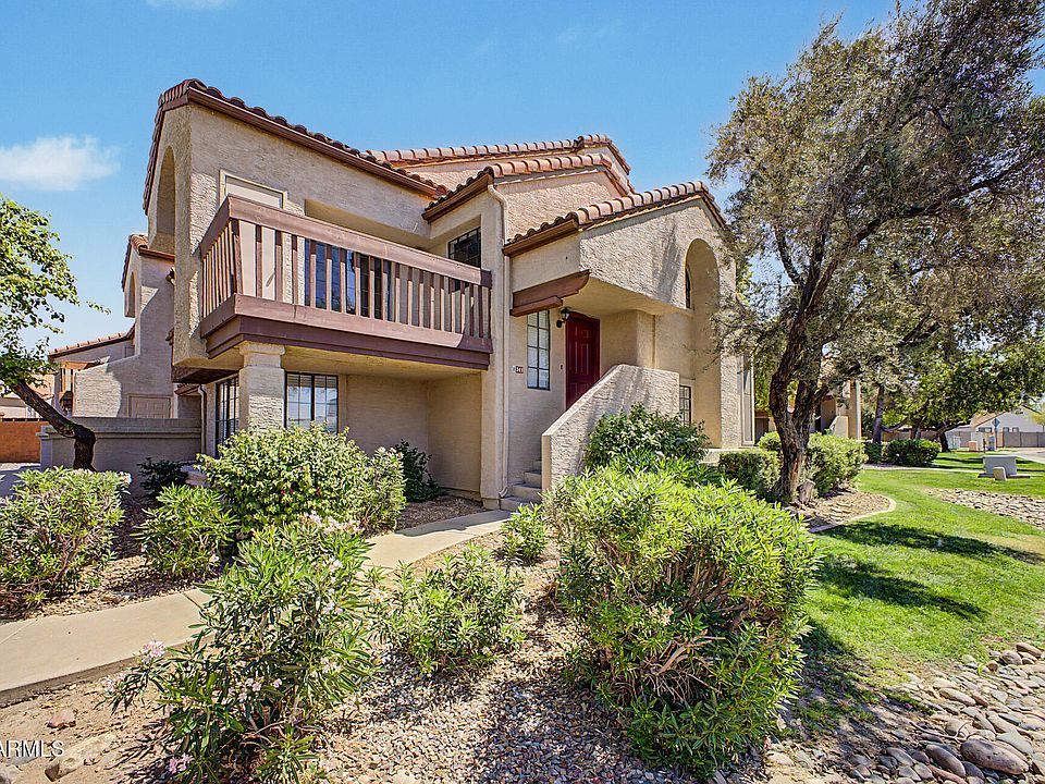 1st image of 839 S WESTWOOD -- #241