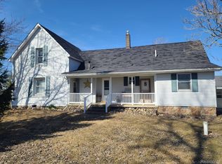 785 Elk Creek Rd, Applegate, MI 48401