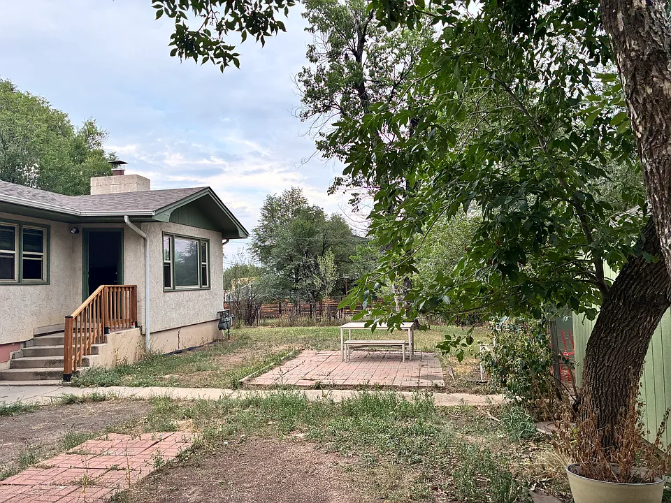 932 Cheyenne Blvd