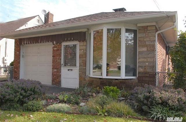 1st image of 248 Crest Ave