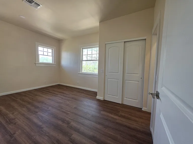 833 N 4th Ave — Photo 58