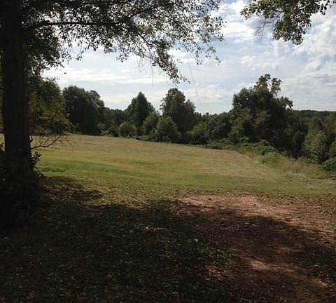 3rd image of 00 Sandalwood Dr