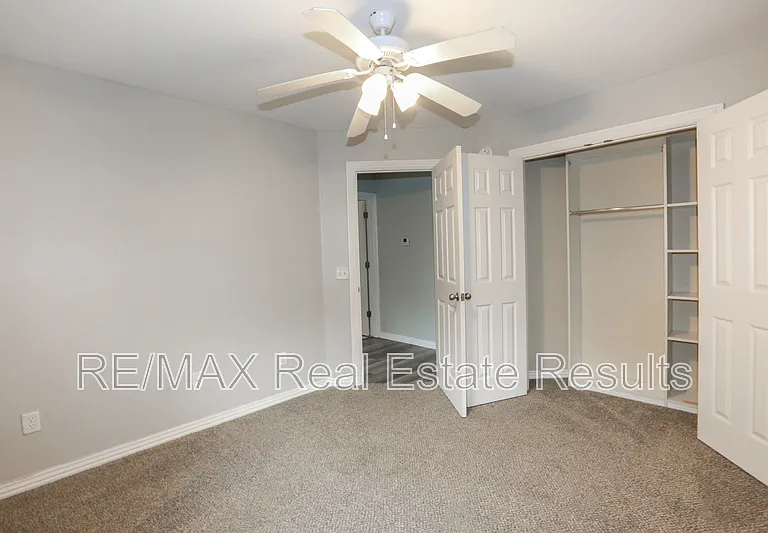 3711 SW Hansom Loop — Photo 24