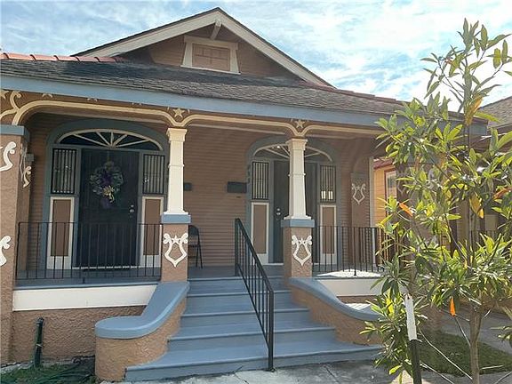 2nd image of 933 Saint Maurice Ave #933