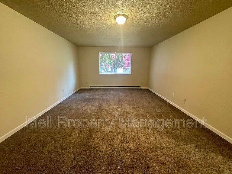919 N Harding Pl #3 — Photo 9