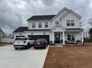 1246 Warrior Ln, Bowling Green, KY 42104