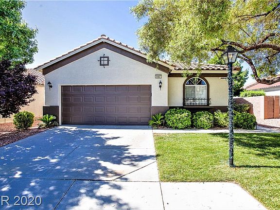 2nd image of 4487 El Presidio Dr