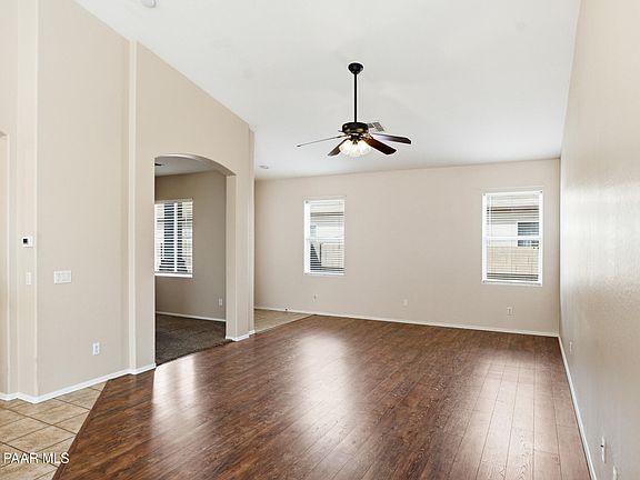 4th image of 7981 N Paradise Canyon Ln