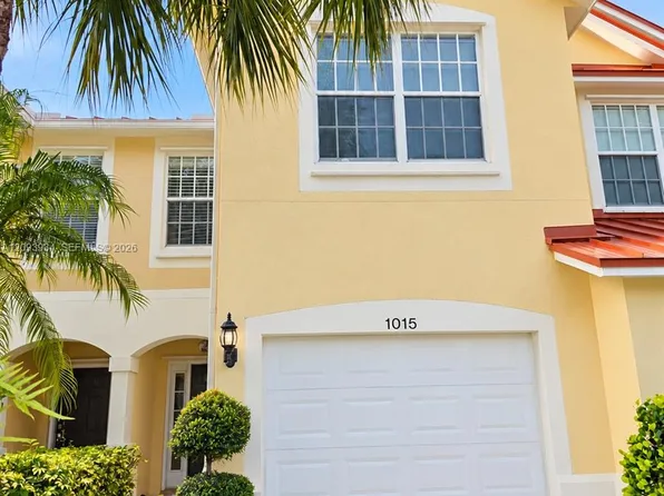 1015 Pinewood Lake Ct #1015, West Palm Beach, FL 33415