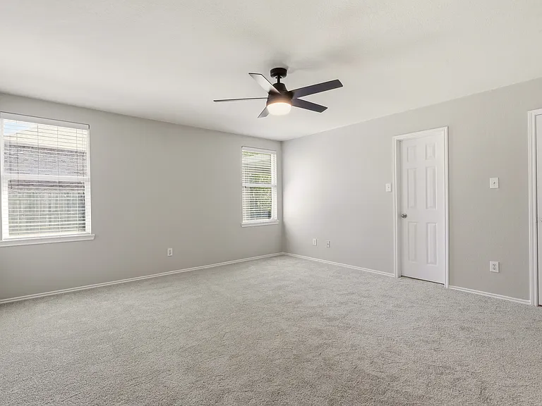 12858 Galaxy Dr — Photo 13