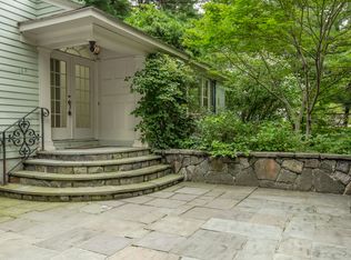 168 Overocker Rd, Poughkeepsie, NY 12603