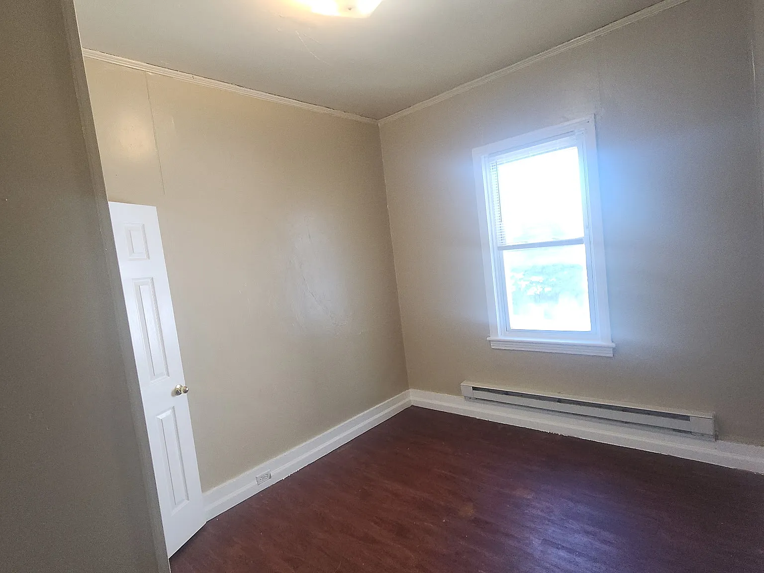 4 bed, 1644 sqft, $1,500 — Photo 3