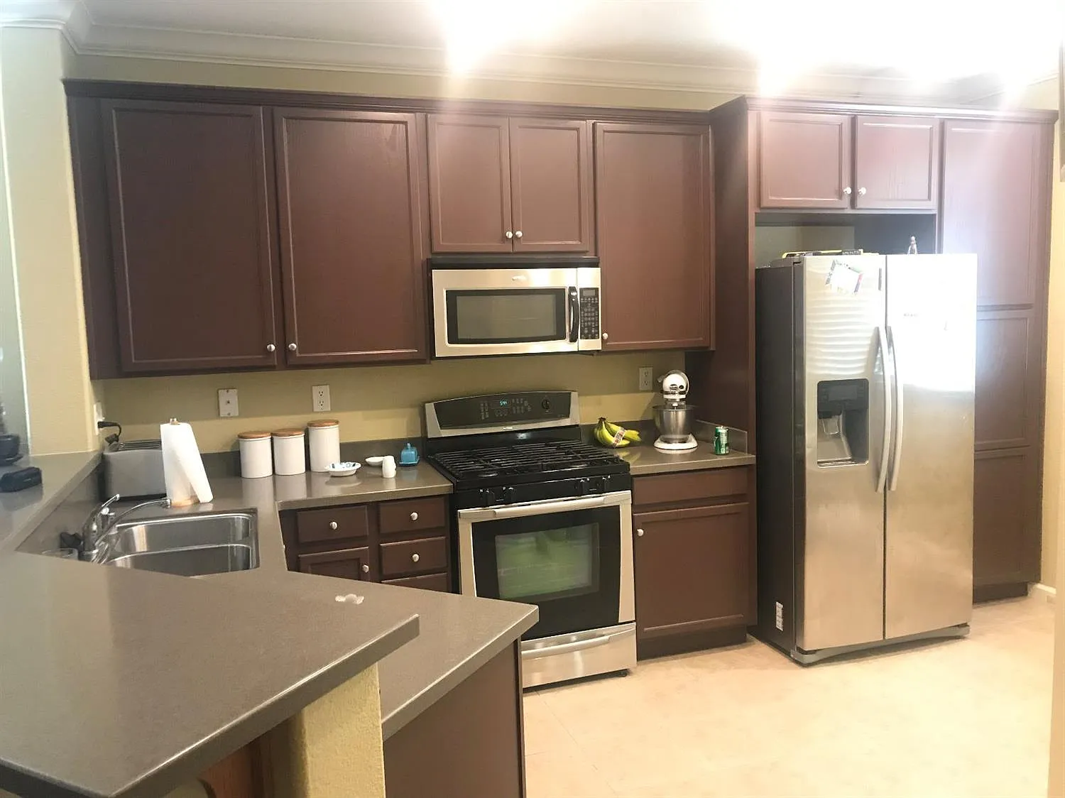 1701 Rainham Ct photo 1