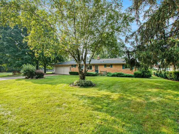 4754 Kimber Ln, Berrien Springs, MI 49103