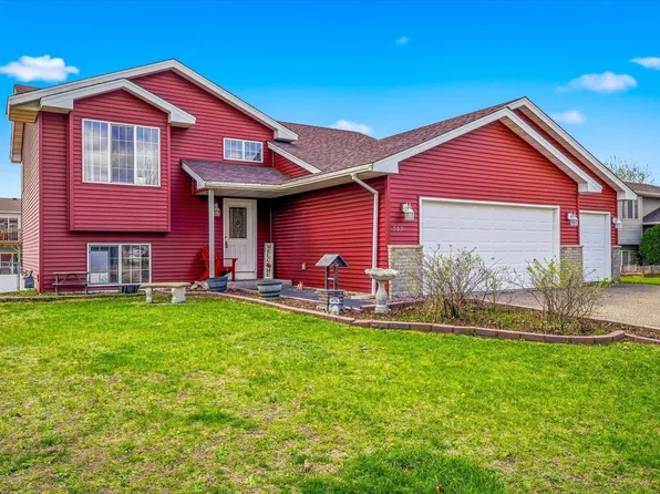 503 Cottonwood St SW, Isanti, MN 55040