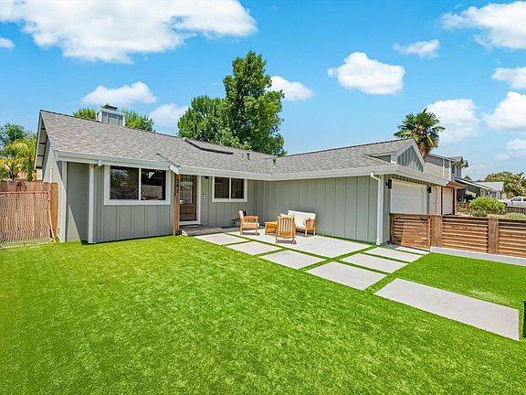3rd image of 342 Dublin Way