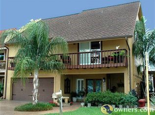 29 Harbour Dr, Houston, TX 77058