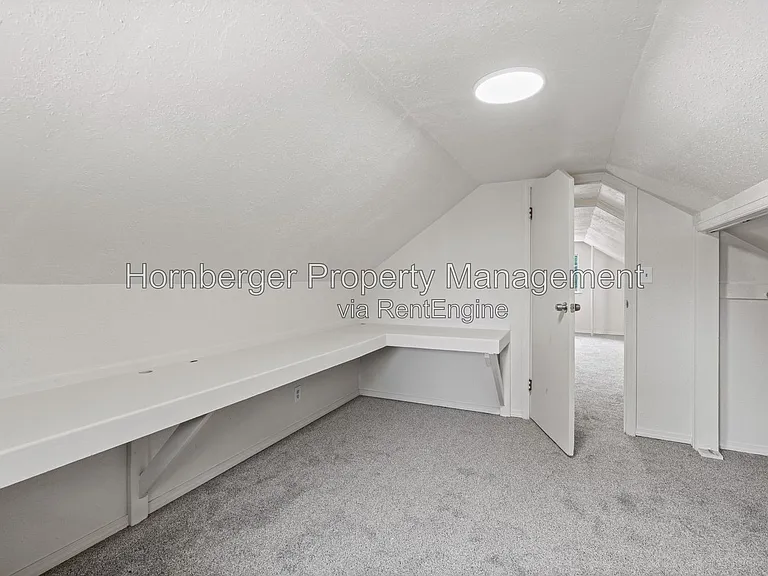 2410 E Everett Ave — Photo 15