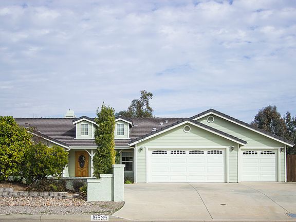 3rd image of 16535 Arena Dr