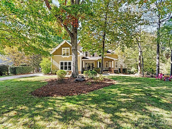 3rd image of 8903 Hillstone Ct