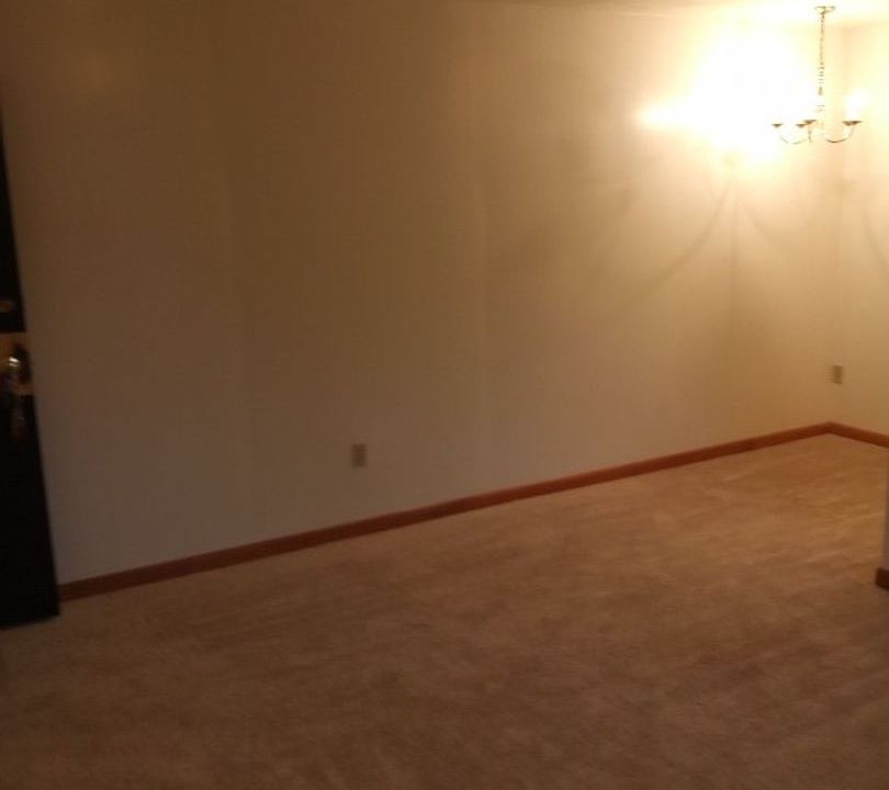 1st image of 1 Willowbrook Dr #C03