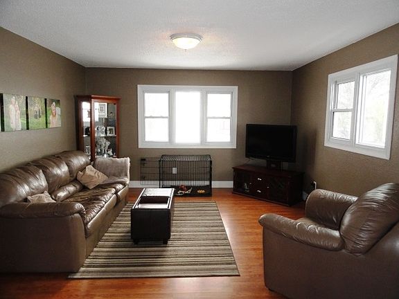 3rd image of 2238 Osage St