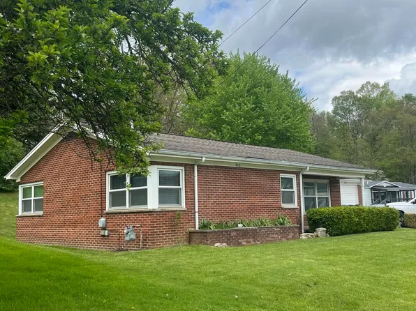 913 Lee St, Summersville, WV 26651