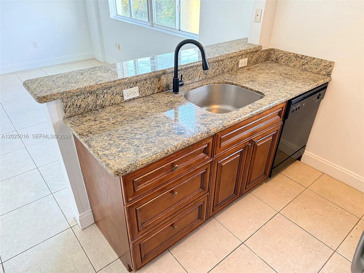 Miami Riverview Condo — Photo 4