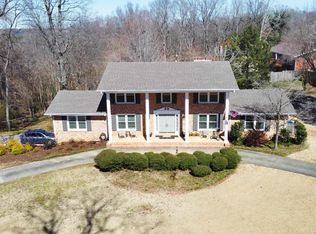 302 Darby Ave, Sheffield, AL 35660